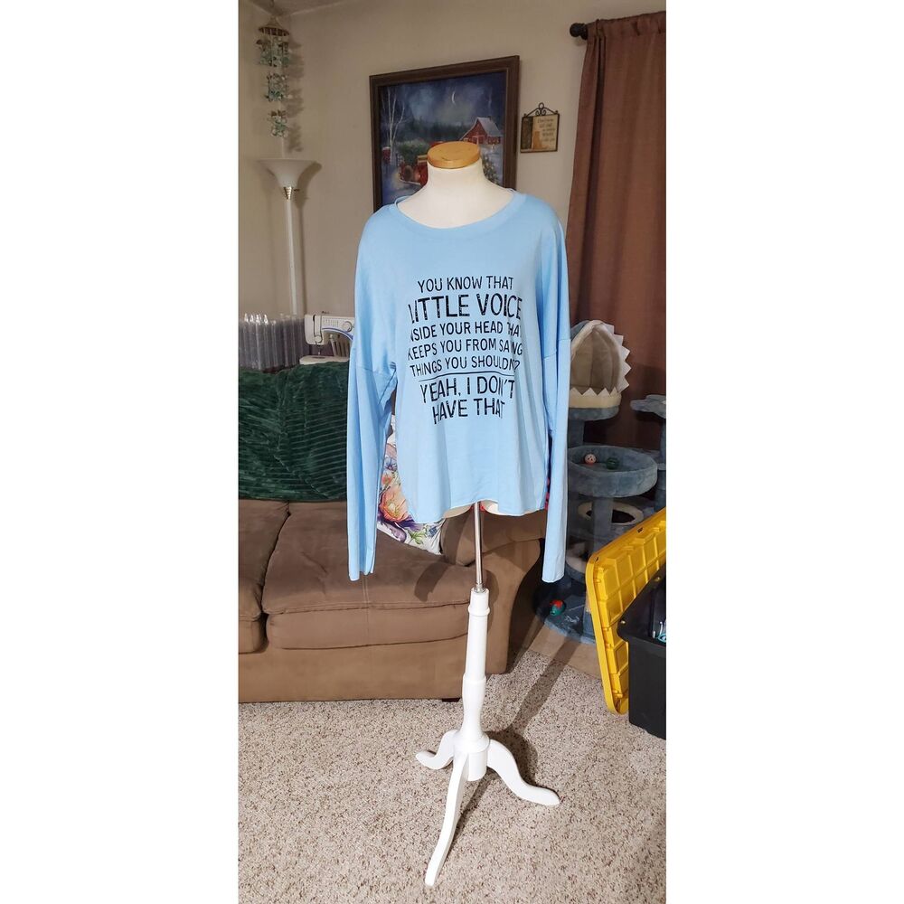 NWOT BELILY WOMENS LS TOP